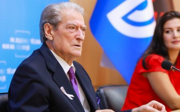 ‘Furtuna’ në familjen Berisha, pse i shpëtoi burgut ish- kryeministri