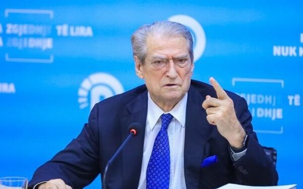 Berisha: Unë rrëzova diktaturën, do rrëzoj dhe Edi Ramën. S’bëhet fjalë të largohem nga PD