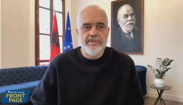 Marrëveshja me Italinë për emigrantët/ Rama: Është llogaritur për 3 mijë persona në muaj, nuk e di nëse do të funksionojë