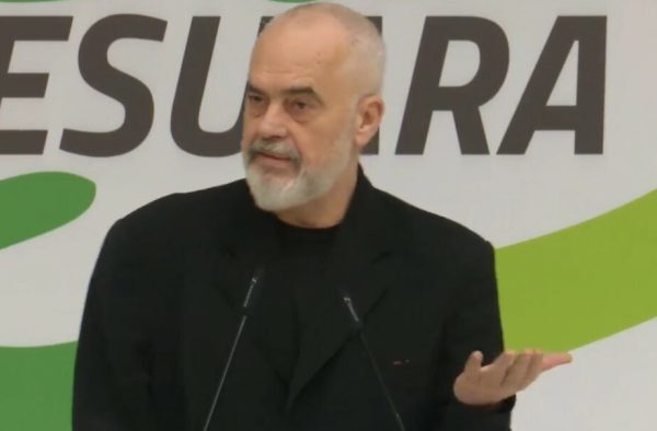 Rama: E paimagjinueshme që studentët nuk janë patriotë por duan të ikin!